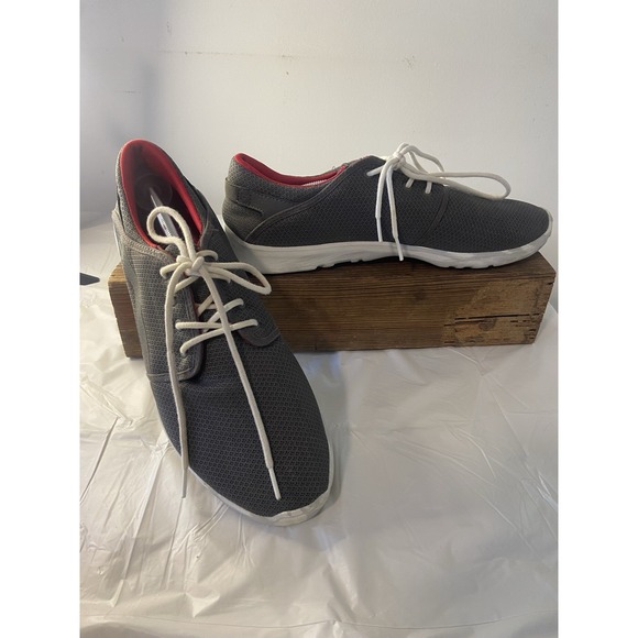 Men's Etnies Scout Skateboard Shoes Grey/ White Gum Lightweight Lace Up -Size 13 - Picture 1 of 13